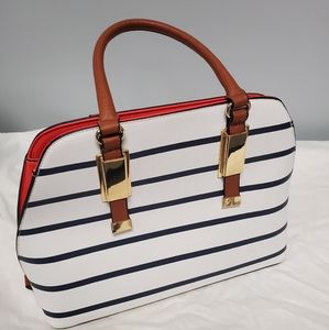 Large Aldo hand bag